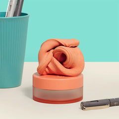 Blur Focus Putty